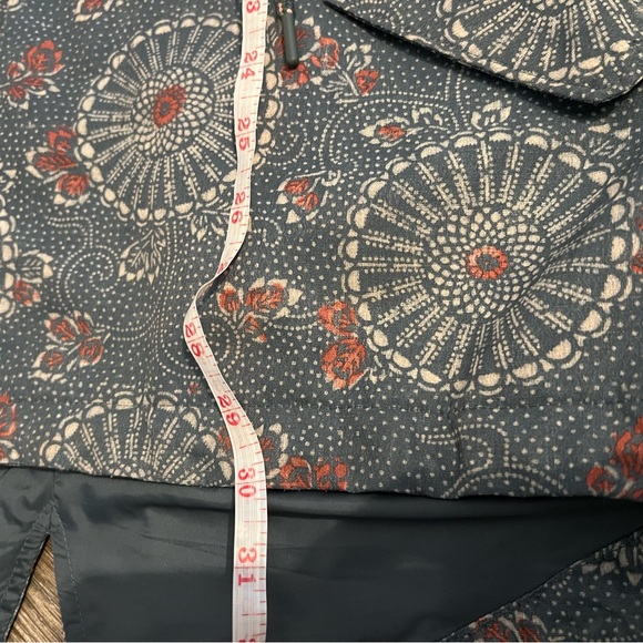 Burton Sadie spring/fall jacket - Picture 6 of 6